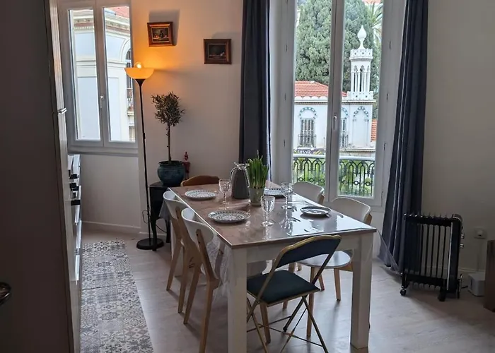 2 Pieces , Centre , 100 Metres Des Plages. Apartamento